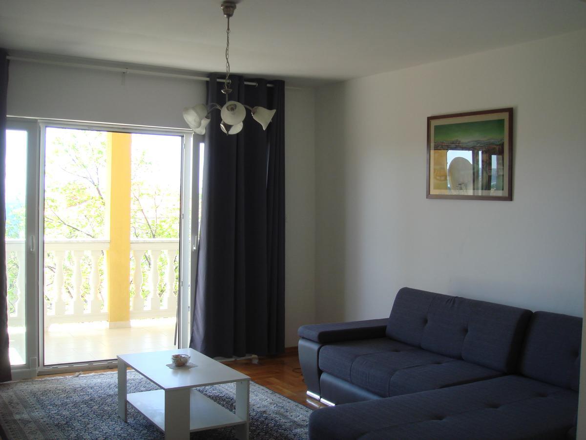 Apartments Jelicic Selce Exterior photo